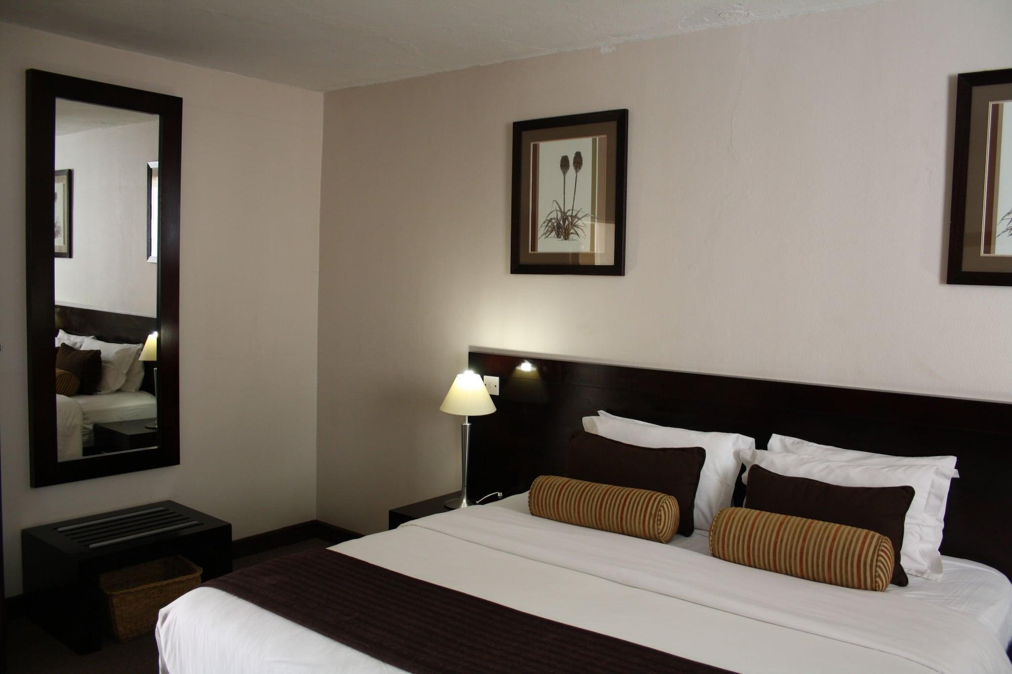 Cresta Bosele Hotel Selebi-Phikwe Ngoại thất bức ảnh