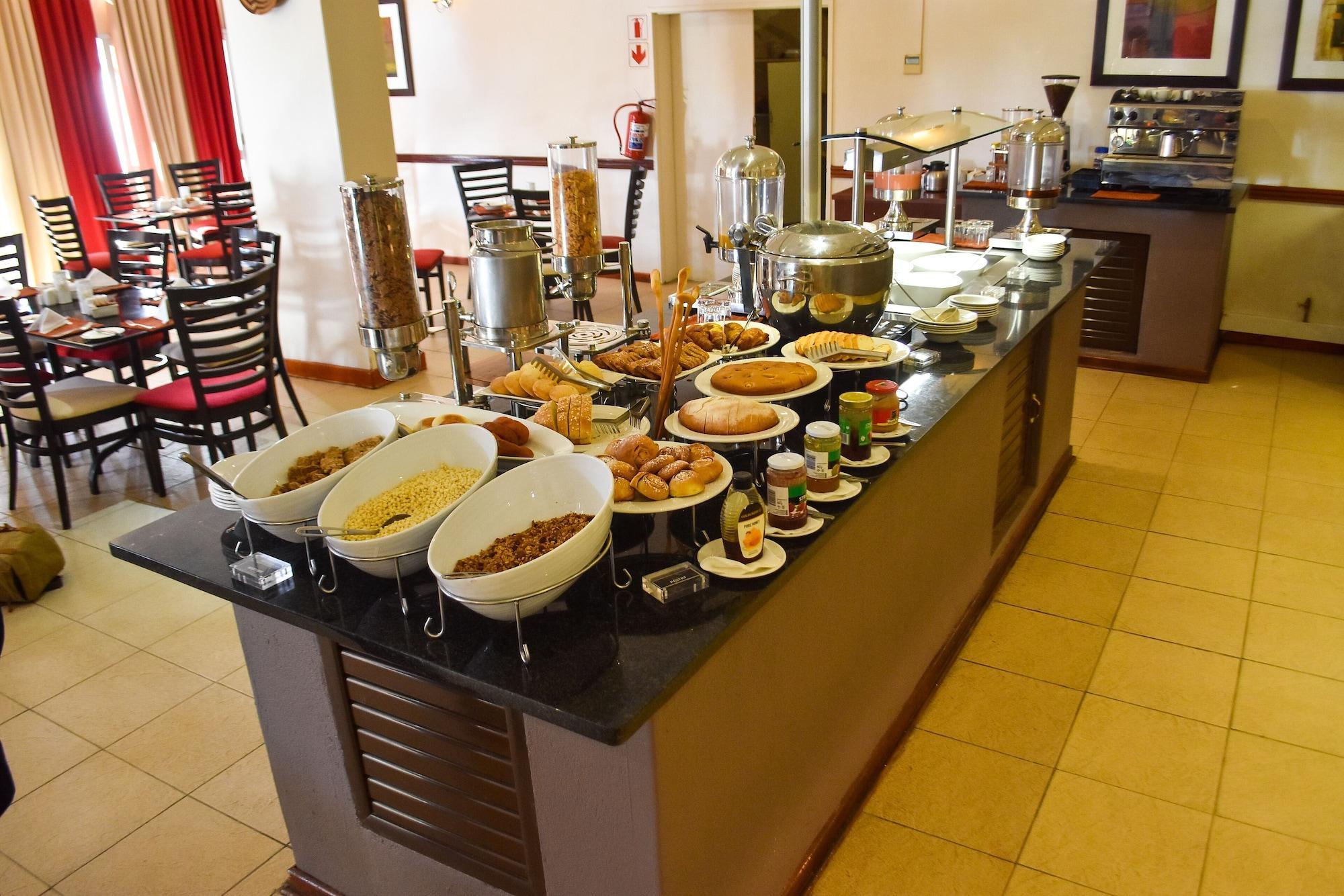 Cresta Bosele Hotel Selebi-Phikwe Ngoại thất bức ảnh