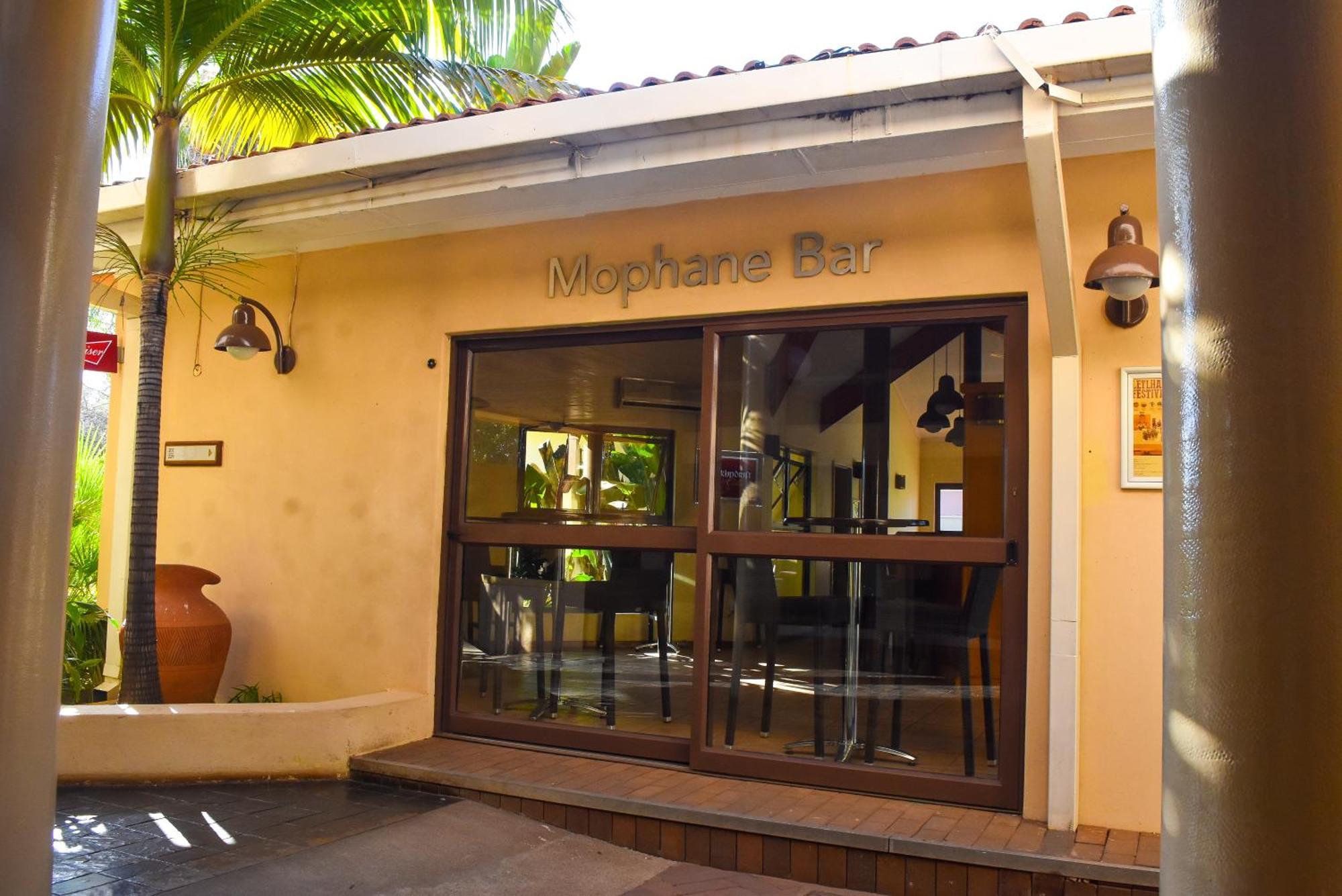 Cresta Bosele Hotel Selebi-Phikwe Ngoại thất bức ảnh
